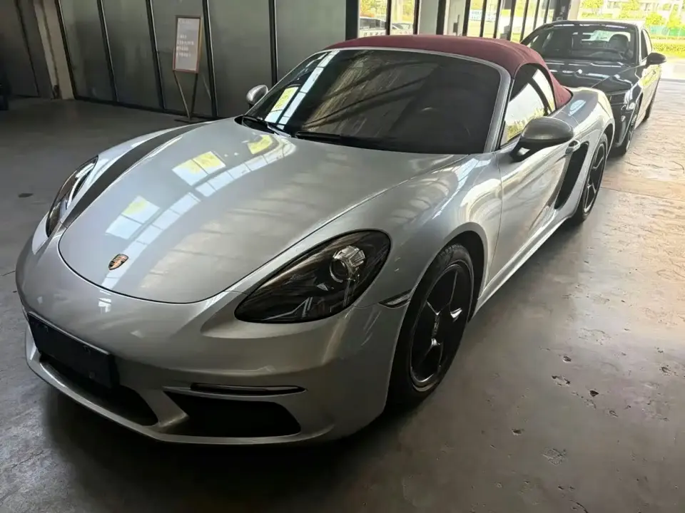 Porsche 718 Boxster Style Edition 2.0T 2024