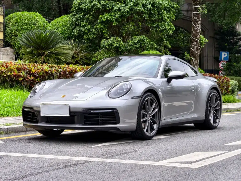 Porsche 911 Carrera 3.0T 2022