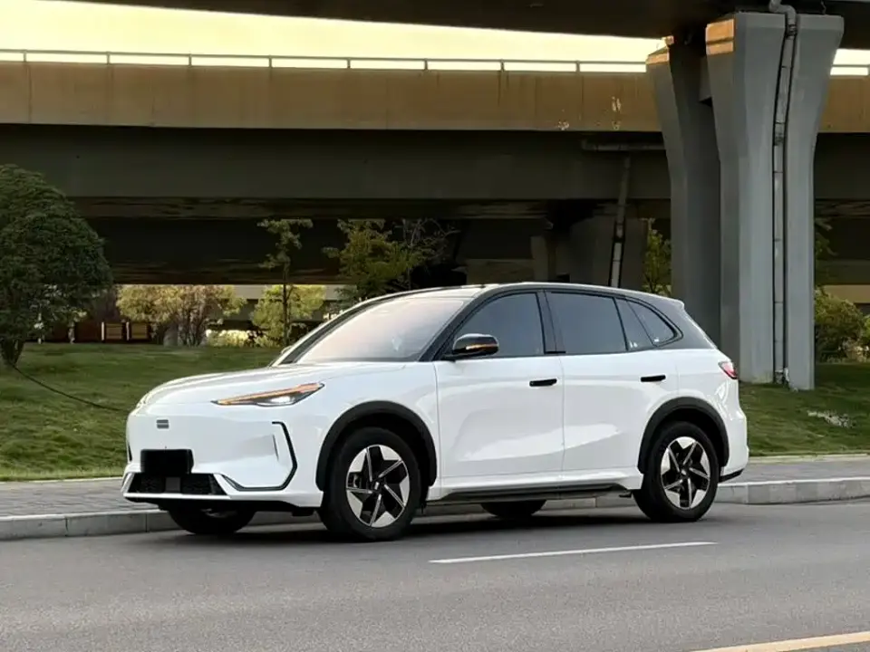 Geely Galaxy Galaxy E5 440km Explore Edition 2025
