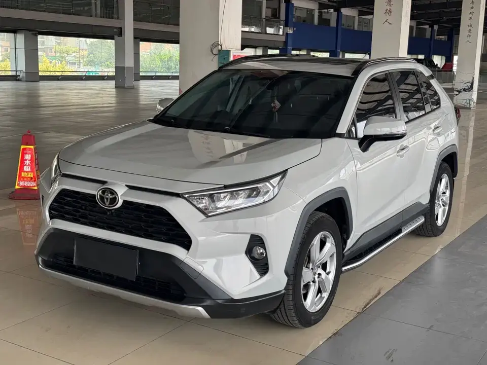 Toyota RAV4 Rongfang 2.0L CVT 2WD Trend PLUS 2021