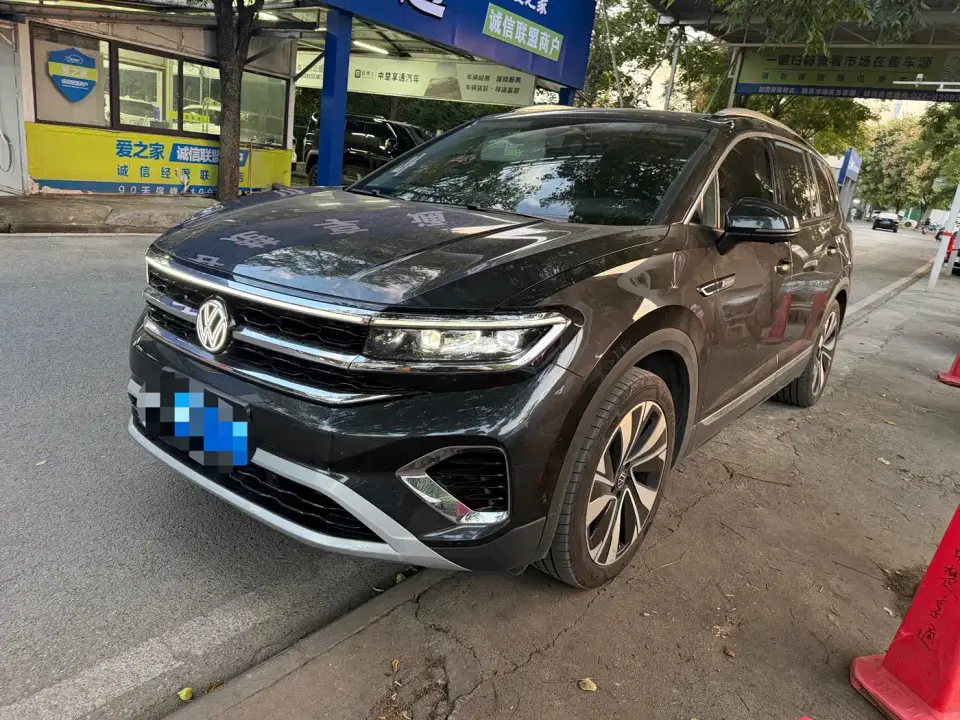 Volkswagen Talagon 380TSI 4WD Premium Comfort Pro Edition 6-Seater 2024