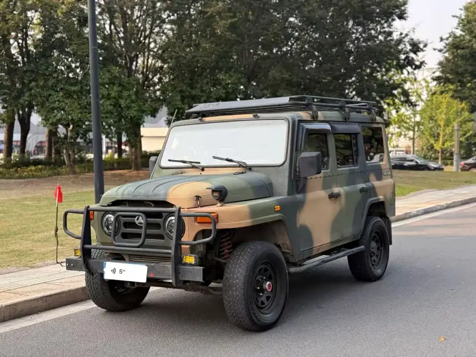 BAW (Beijing Automobile Works) 212 Classic 2.4T Square Door Hardtop 2021
