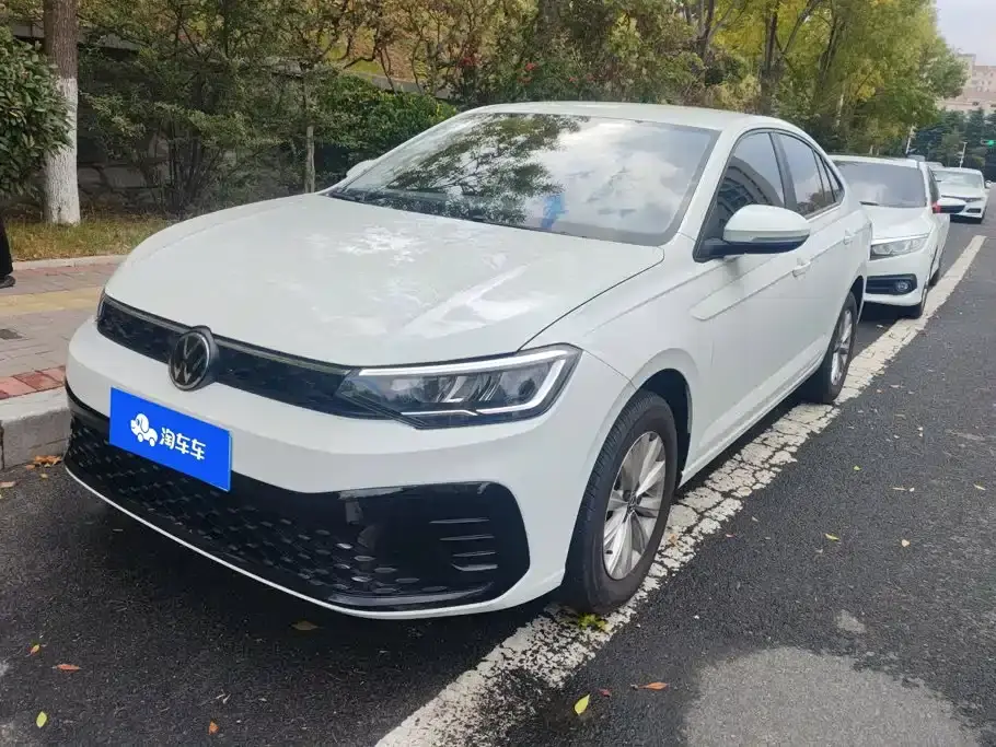 Volkswagen Lavida New Edge 1.5L Outstanding New Ease 2025