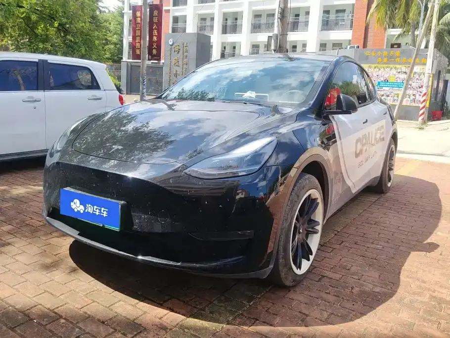 Tesla Model Y Facelift Long Range All-Wheel Drive Version 2023
