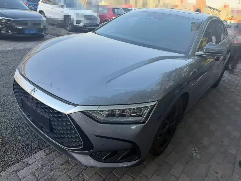 BYD Han Model DM-i Glory Edition 121KM Premium Type 2024