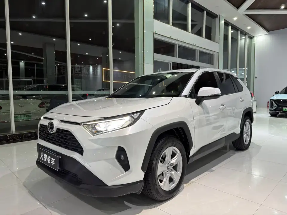 Toyota RAV4 Rongfang 2.0L CVT FWD Urban Edition 2024