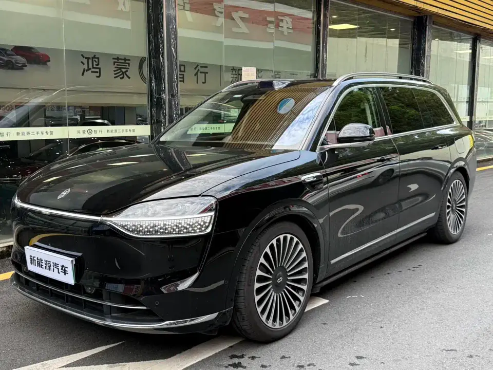 AITO Wenjie AITO M9 Extended Range Ultra 52kWh 5-Seater 2025