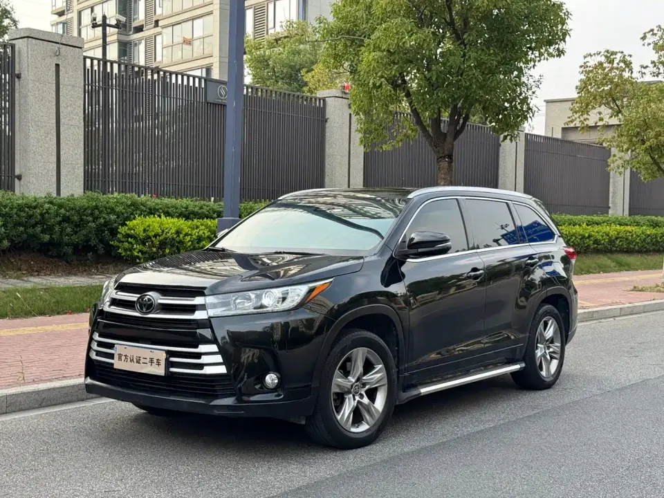 Toyota Highlander 2.0T 2WD Luxury 7-Seater China VI 2020