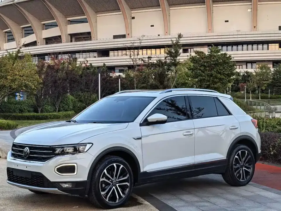 Volkswagen T-ROC 280TSI DSG 2WD Comfort Connected 2020