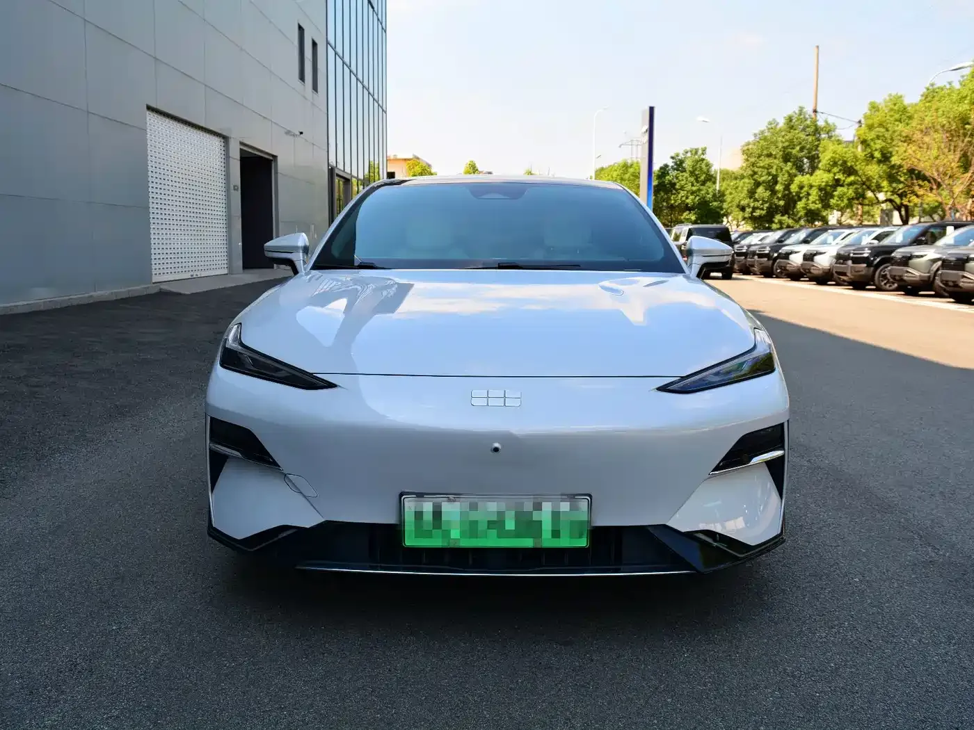 Geely Galaxy Galaxy E8 550km RWD MAX 2024 — фото 2
