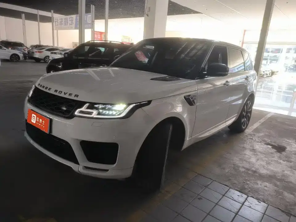 Land Rover Range Rover Sport 3.0 L6 HSE DYNAMIC 2020
