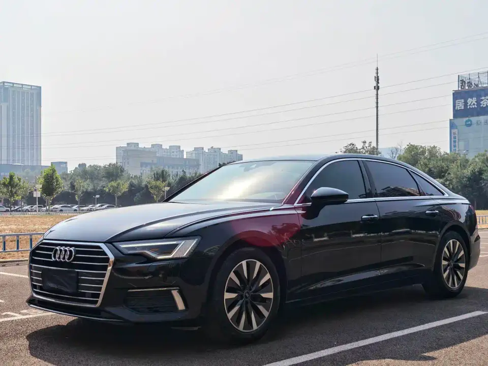 Audi A6L 45 TFSI Premium Elegance 2022