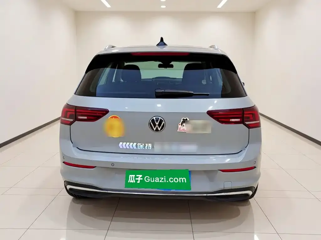 Volkswagen Golf Facelift 300TSI Pro 2025 — фото 5