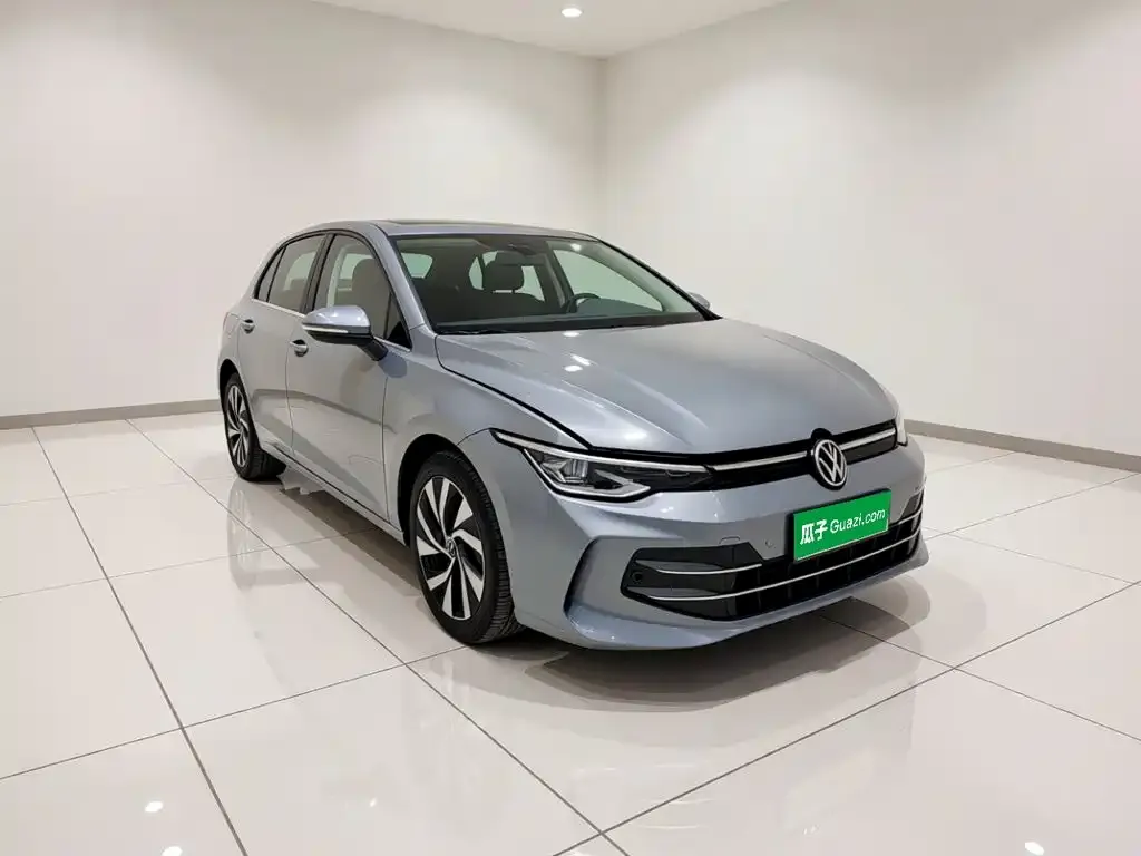 Volkswagen Golf Facelift 300TSI Pro 2025 — фото 3
