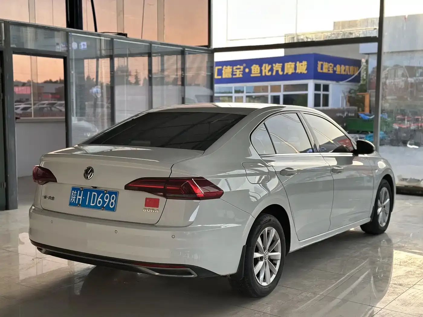 Volkswagen Bora Facelift 1.5L Automatic Comfort China VI 2019 — фото 7