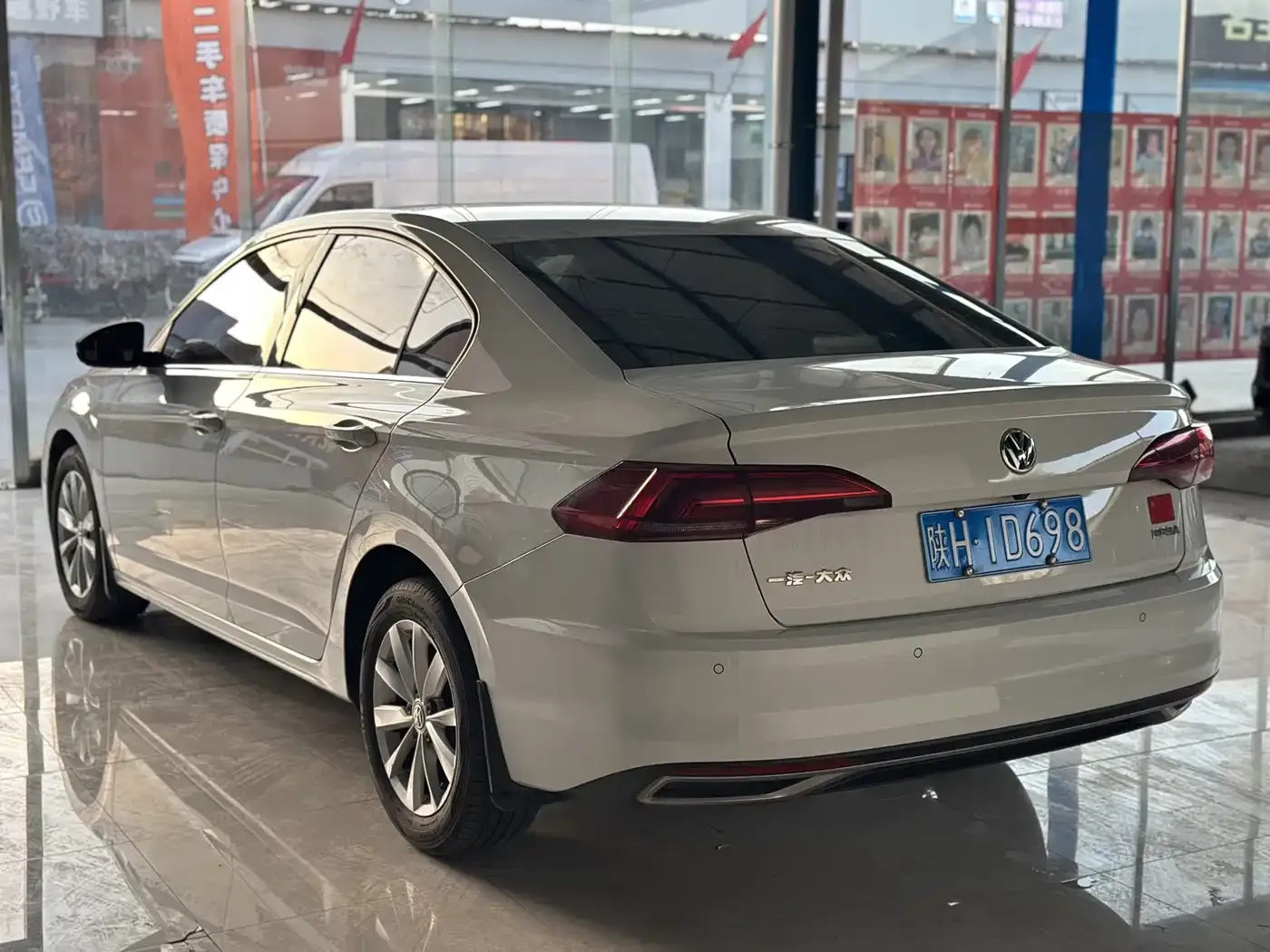 Volkswagen Bora Facelift 1.5L Automatic Comfort China VI 2019 — фото 5