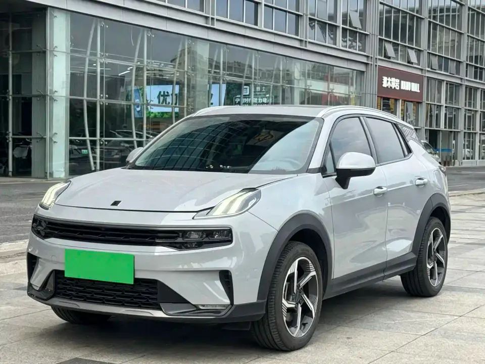 Lynk & Co 06 EM-P PHEV 84KM Range Pro 2022