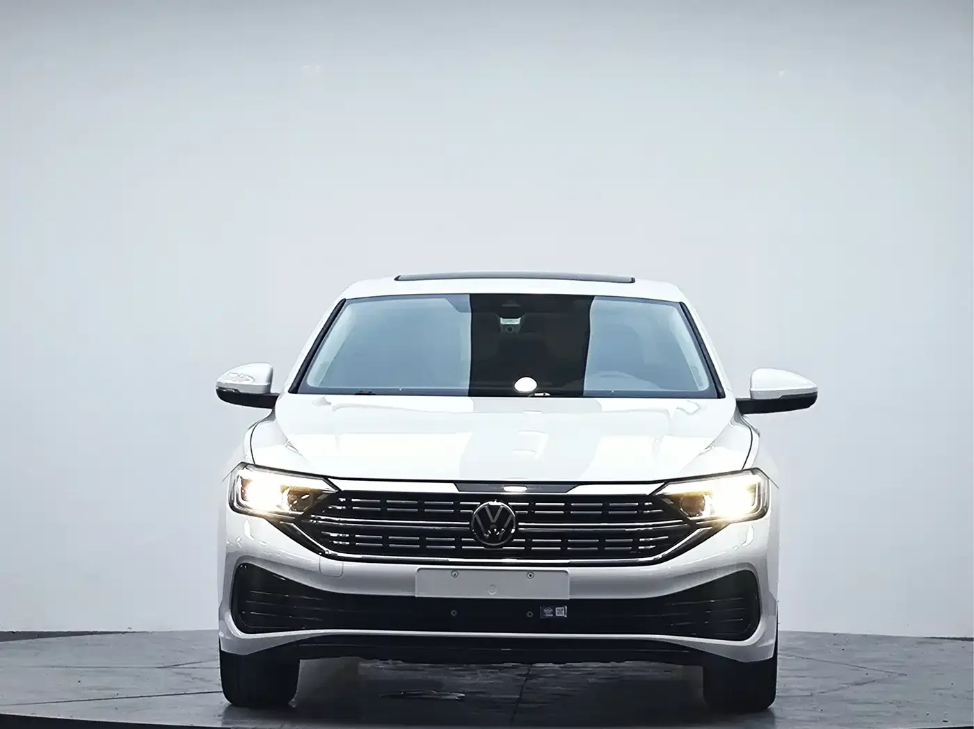 Volkswagen Sagitar 280TSI DSG Surpass Plus Edition 2022 — фото 3