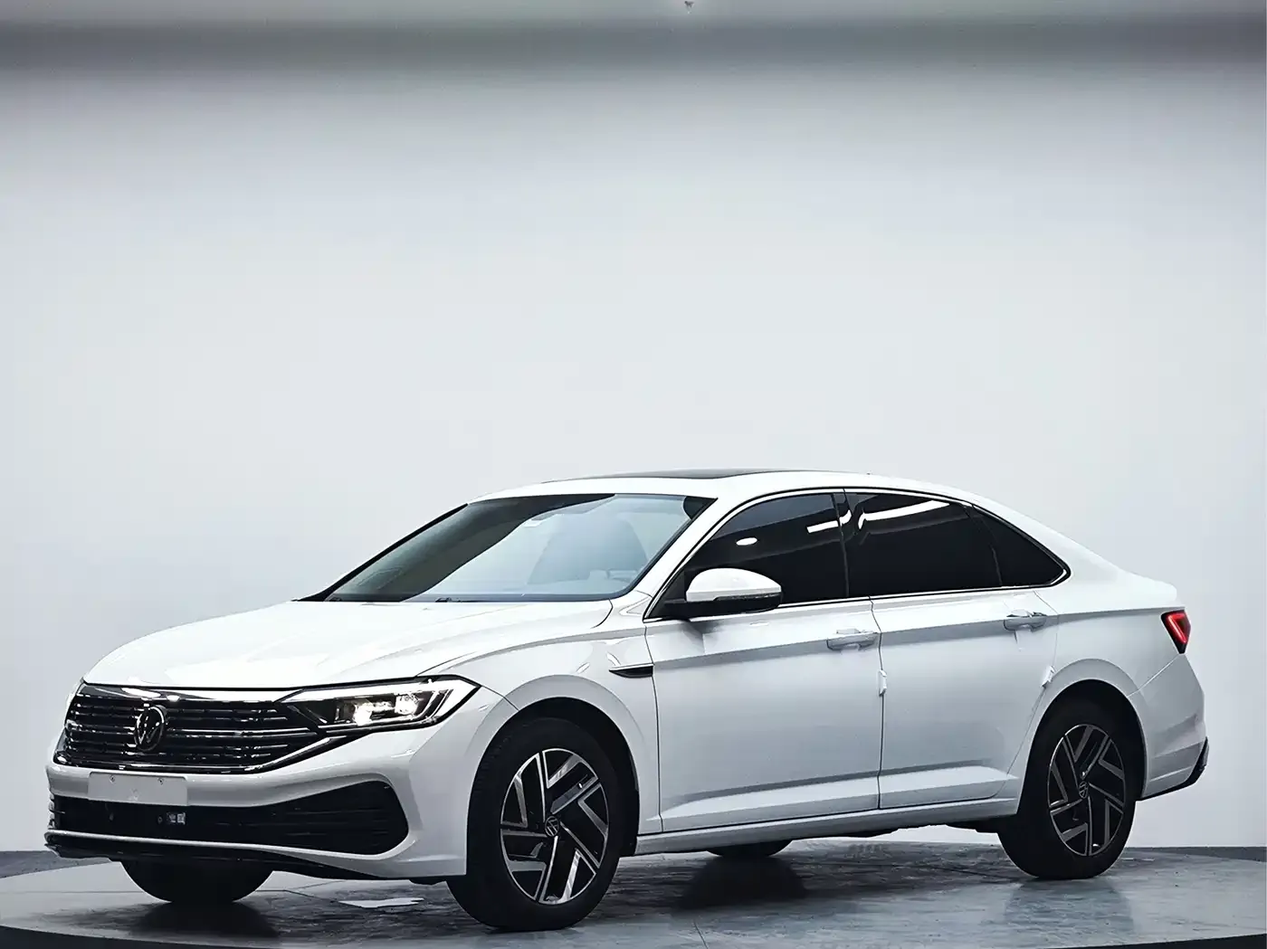 Volkswagen Sagitar 280TSI DSG Surpass Plus Edition 2022 — фото 2