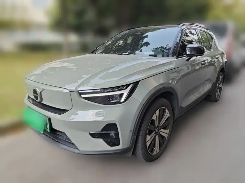 Volvo XC40 New Energy Long Range PRO Version 2023