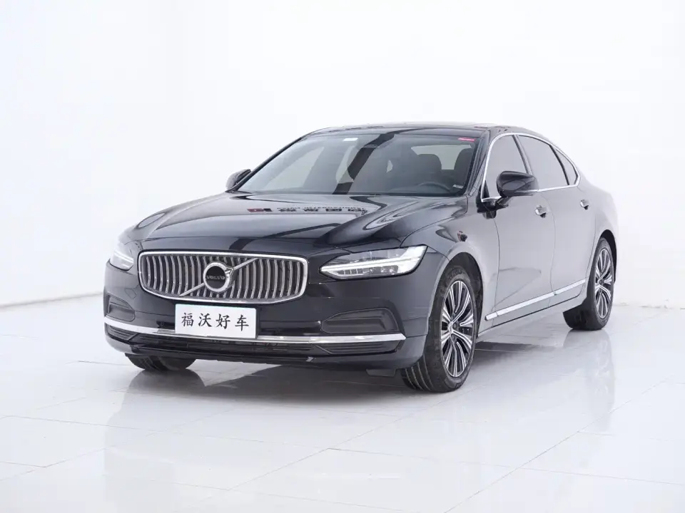 Volvo S90 Model B5 Momentum Luxury Edition 2021