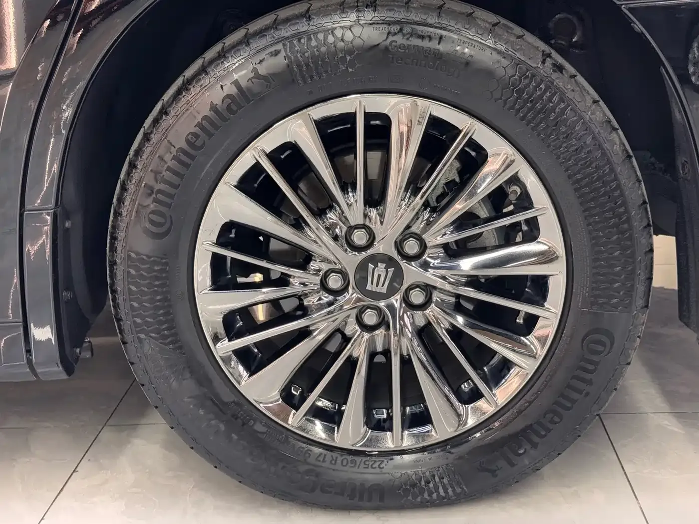 Toyota Vellfire Crown Hybrid 2.5L HV Premium Edition 2022 — фото 12