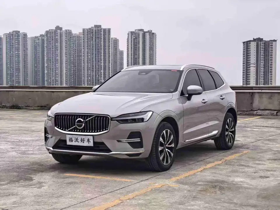 Volvo XC60 B5 AWD Zhiyuan Luxury Edition 2024