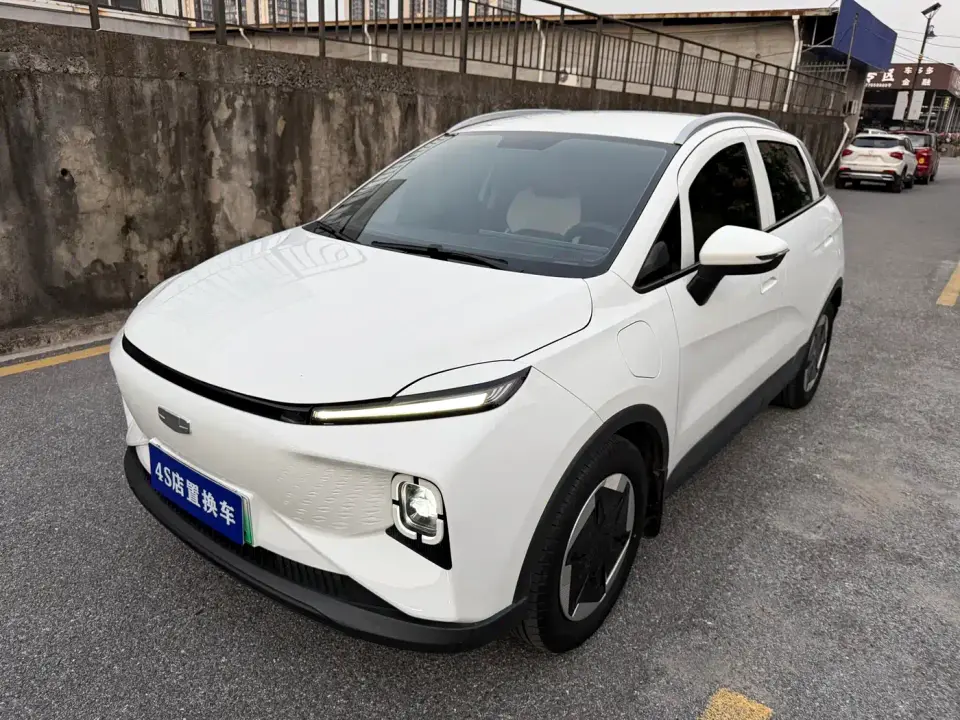 Geely Geometry E Firefly 401KM Lightning Tiger 5-seater 2024