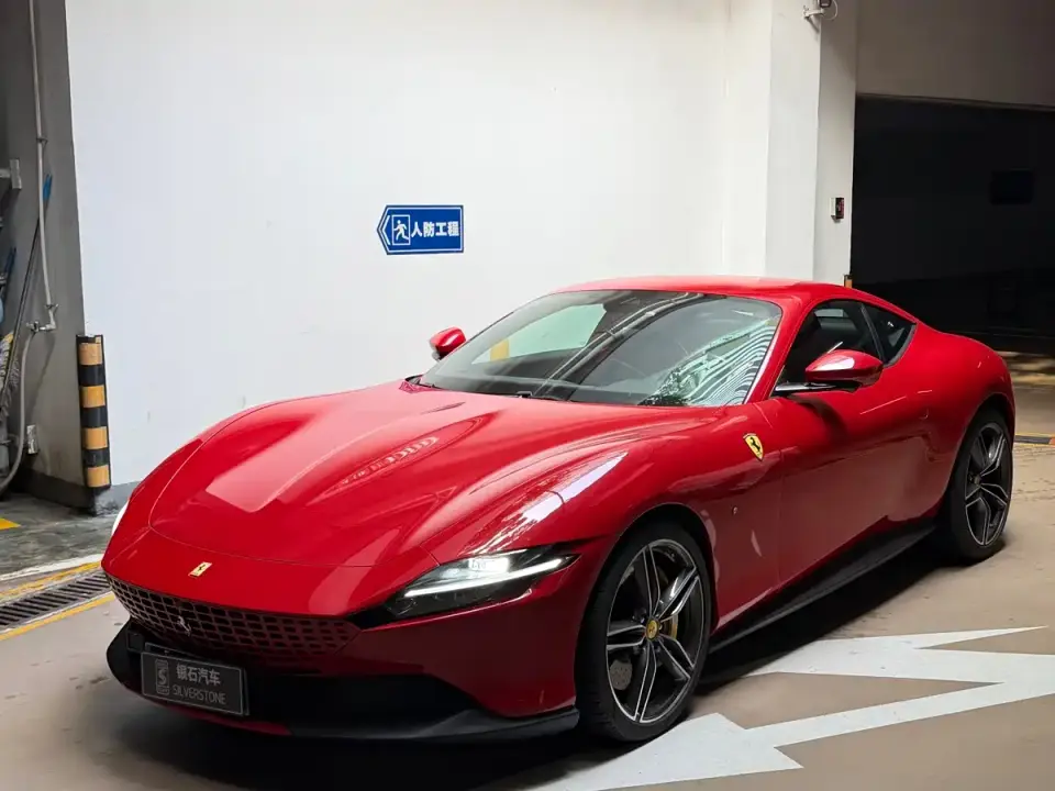 Ferrari Roma 3.9T V8 2022