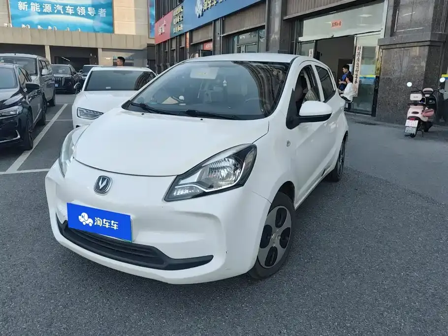 Changan Benben E-Star National Edition Delight (LFP 31.18kWh) 2022