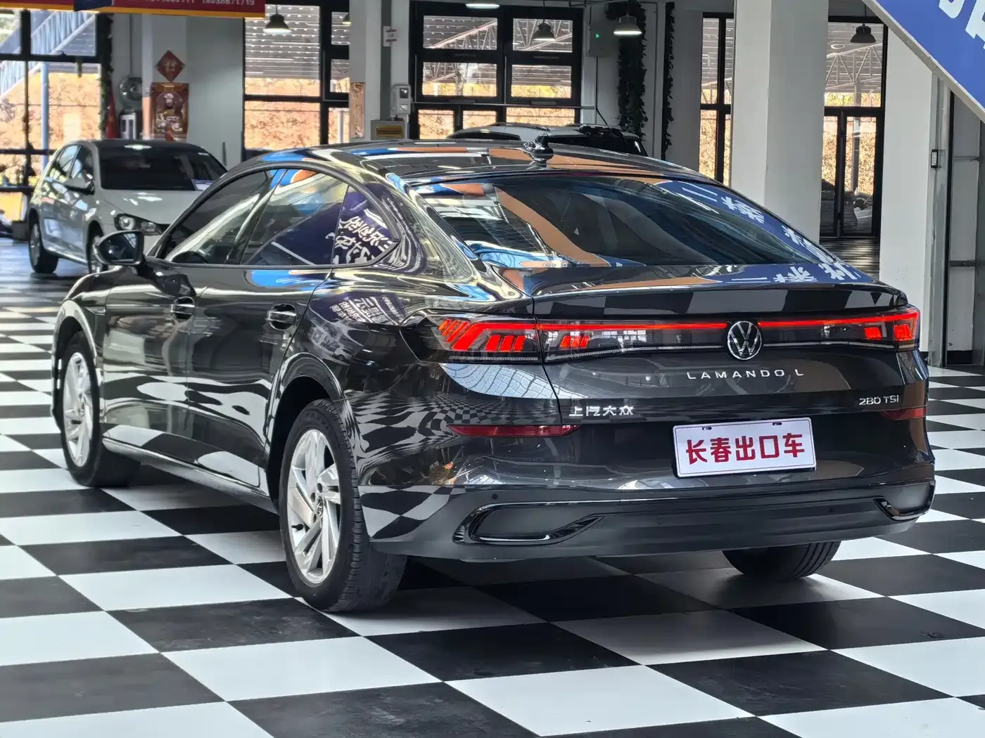 Volkswagen Lamando Lamando L 280TSI DSG Glamour Edition 2023 — фото 6