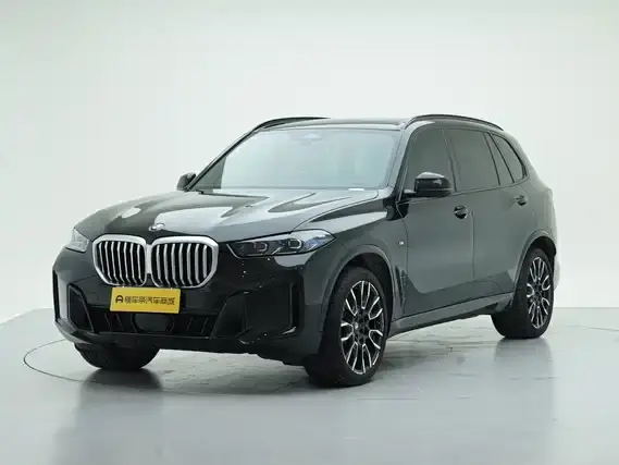 BMW X5 xDrive 40Li M Sport Black Night Package 2024