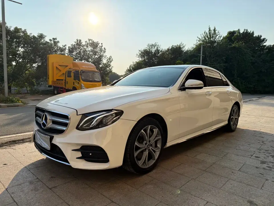Mercedes-Benz E-Class E 300 L Sport Luxury Model 2020