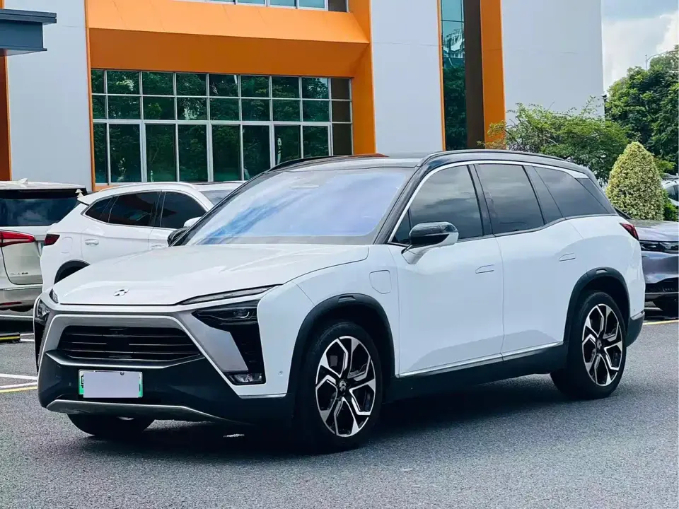 NIO ES8 Model 580KM Signature Edition 6-Seater 2022