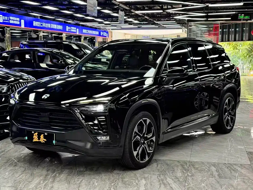 NIO ES8 580KM 6-Seater 2022