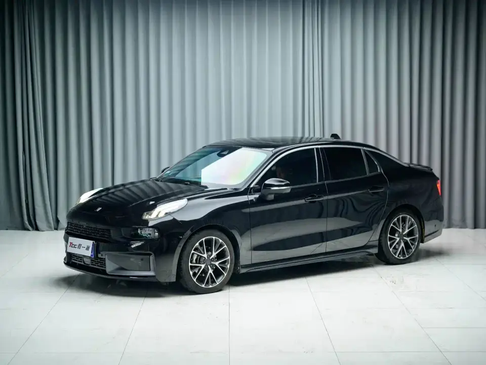 Lynk & Co 03 2.0TD DCT Power Pro 2022
