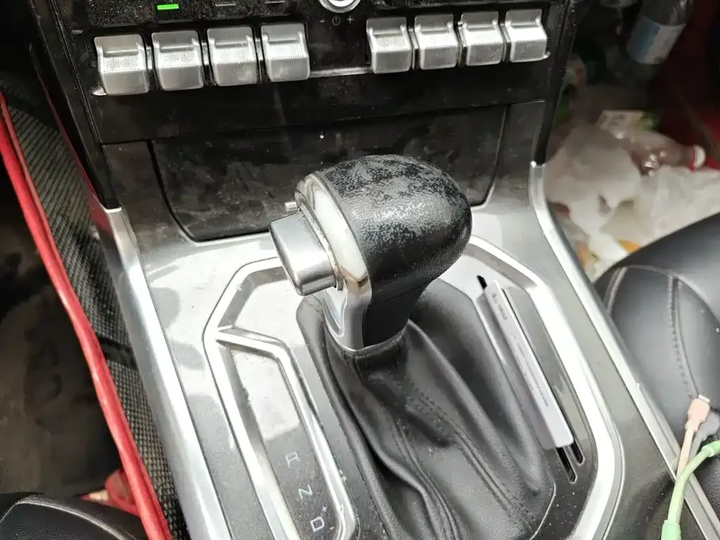 Haval F5 1.5T i-Trend 2019 — фото 16