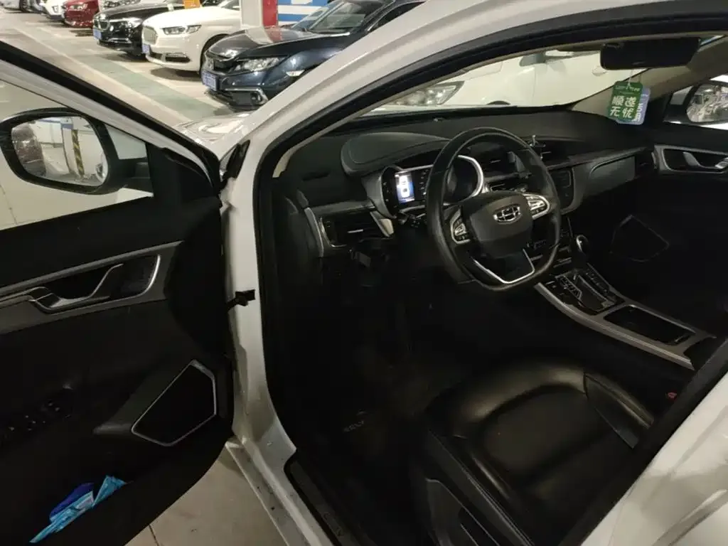 Geely Emgrand GL 1.4T CVT Elite Smart Enjoy Edition 2019 — фото 12