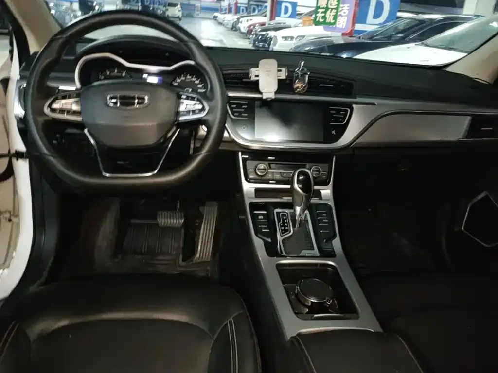 Geely Emgrand GL 1.4T CVT Elite Smart Enjoy Edition 2019 — фото 5