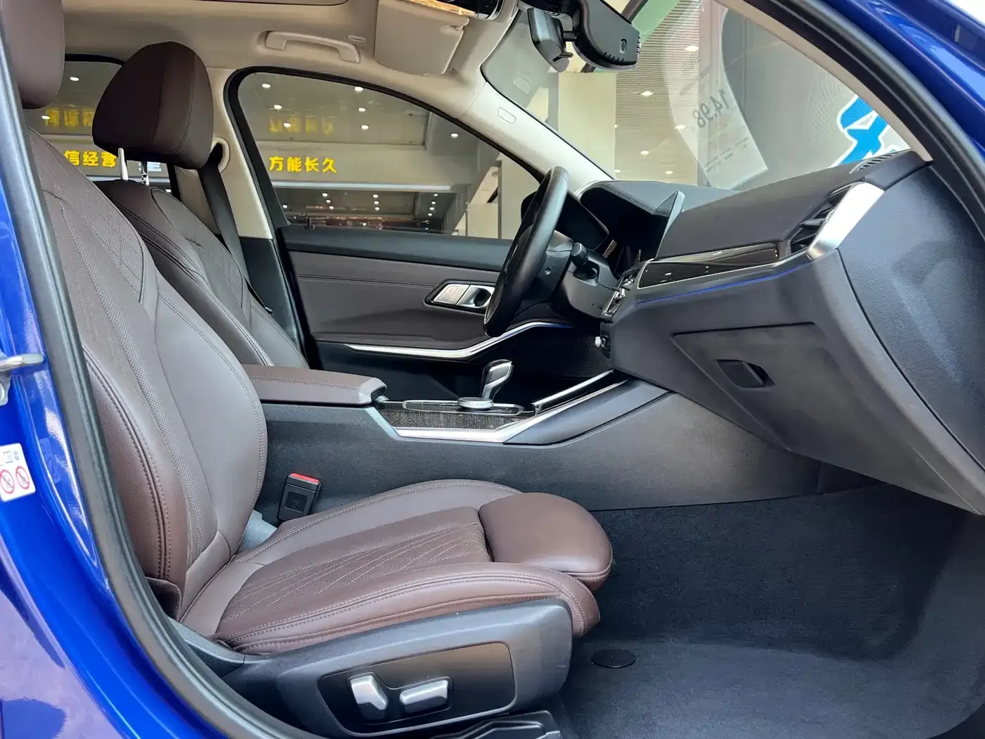BMW 3 Series 325Li M Sport Package 2022 — фото 9