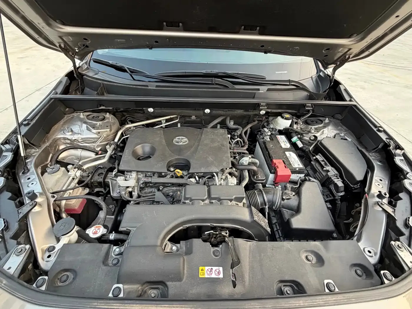 Toyota RAV4 Rongfang 2.0L CVT 2WD Urban Edition 2023 — фото 28
