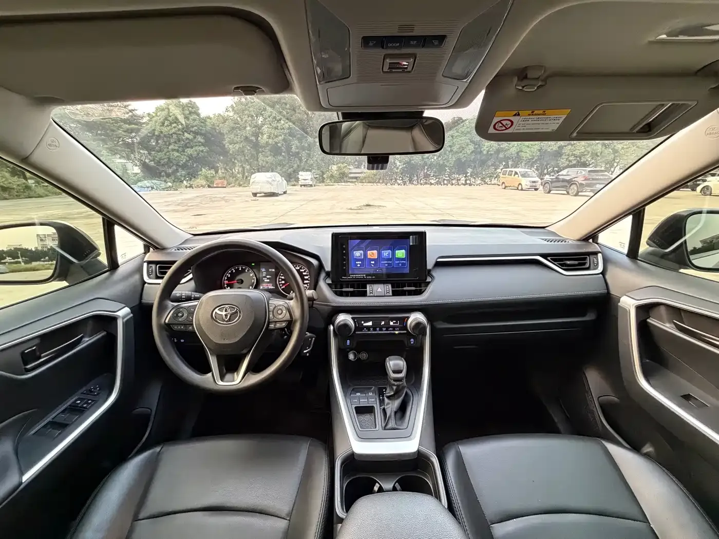 Toyota RAV4 Rongfang 2.0L CVT 2WD Urban Edition 2023 — фото 19