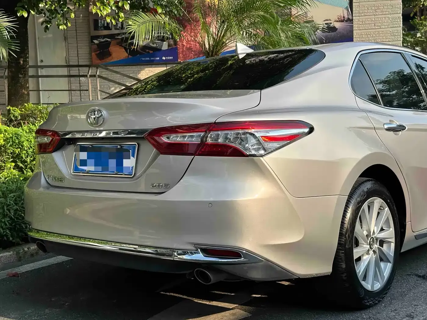 Toyota Camry 2.0G Luxury Edition 2023 — фото 8