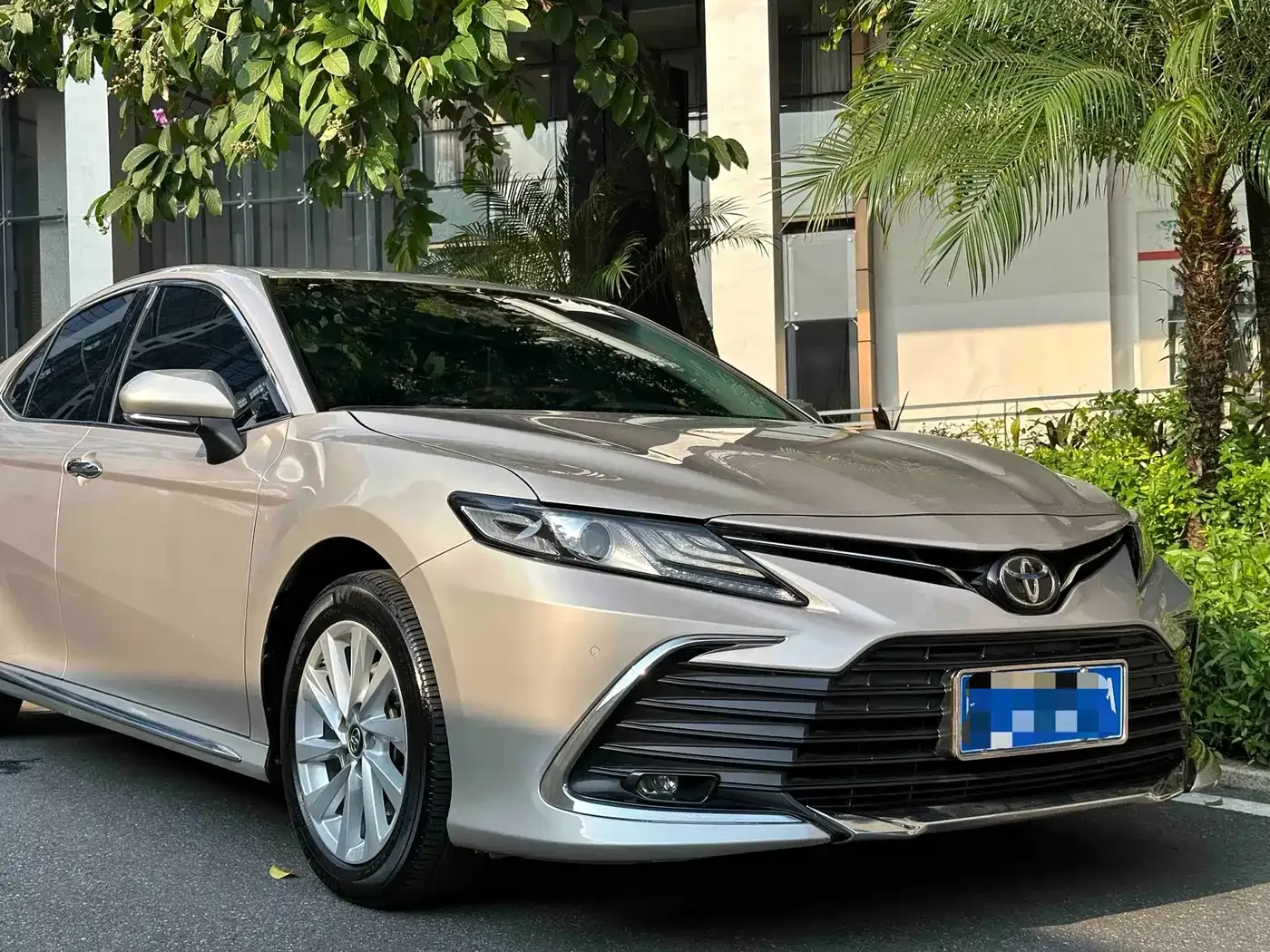 Toyota Camry 2.0G Luxury Edition 2023 — фото 7