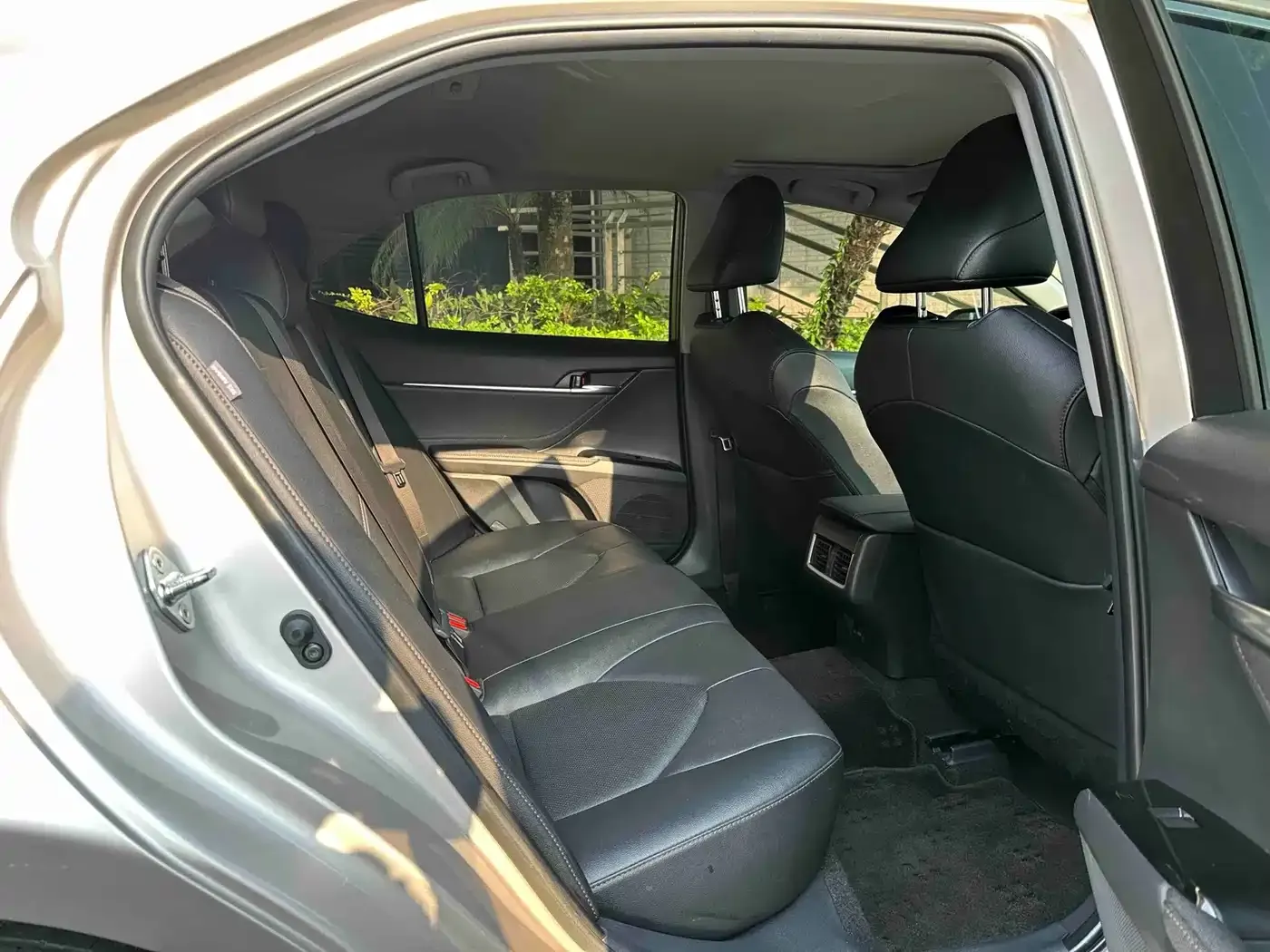 Toyota Camry 2.0G Luxury Edition 2023 — фото 29
