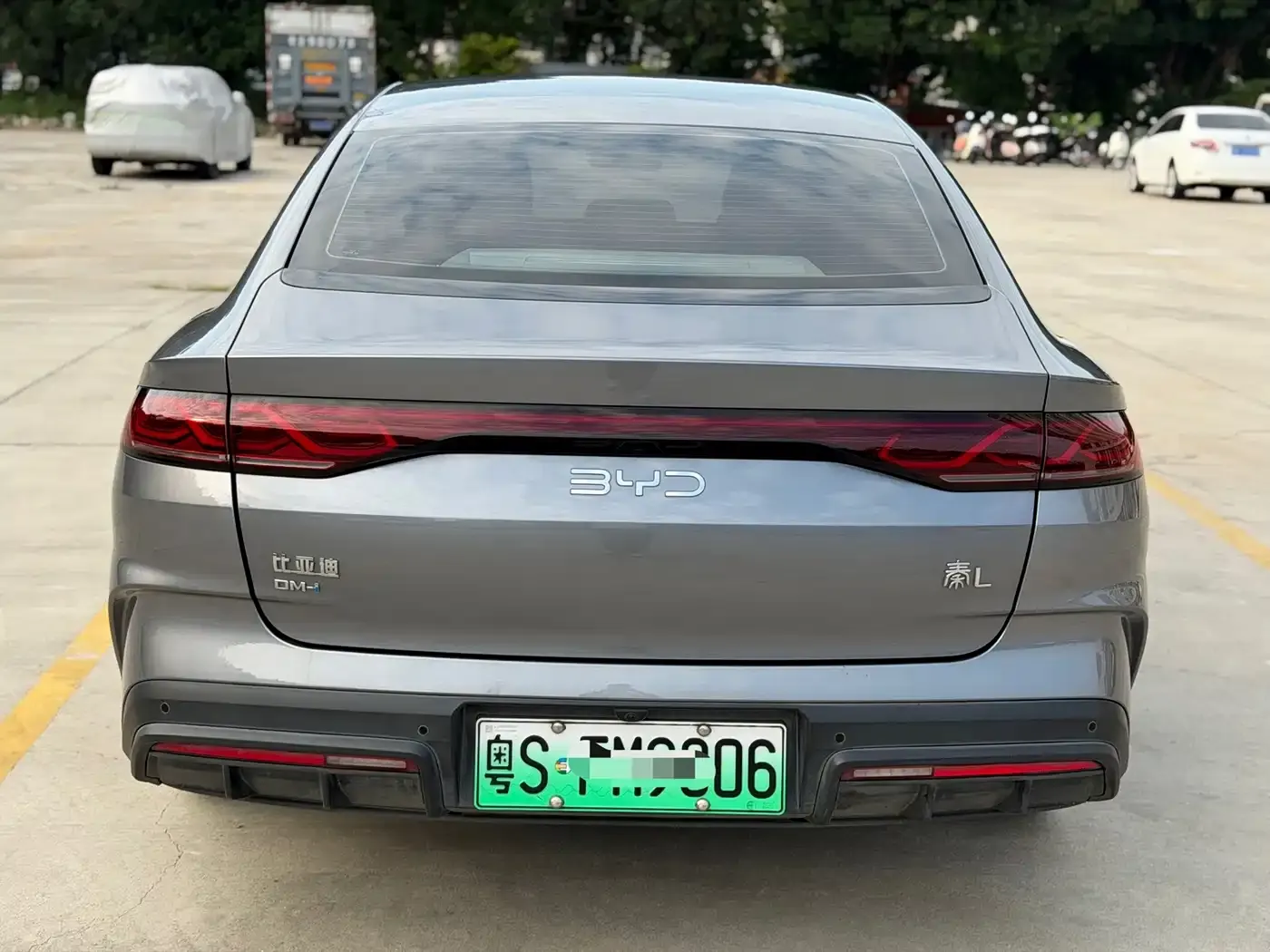 BYD Qin L DM-i 80KM Leading Edition 2024 — фото 5