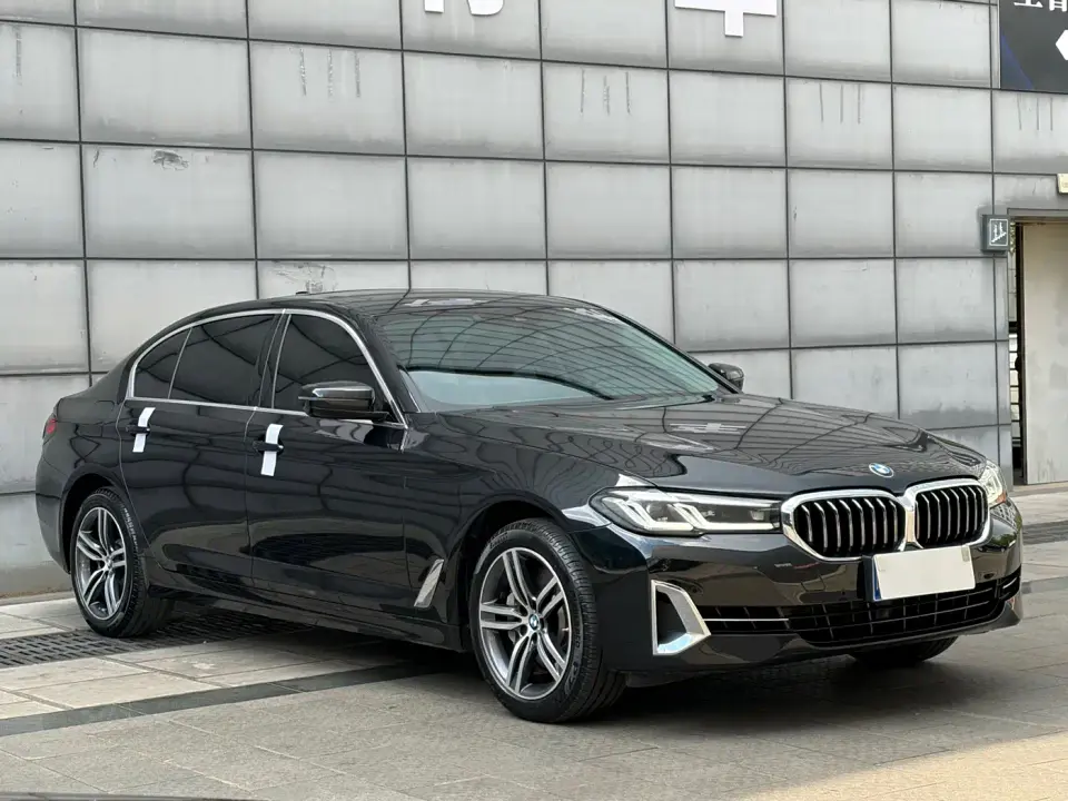 BMW 5 Series 530Li Leading Luxury Package 2023