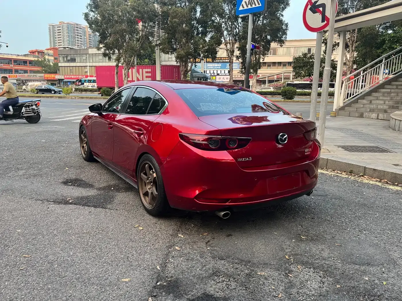 Mazda Mazda3 Axela 2.0L Automatic Zhi Hao Edition 2020 — фото 6