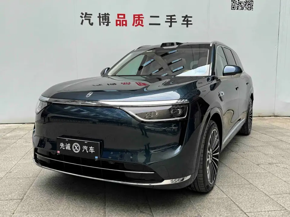 AITO Wenjie AITO M8 Extended Range Ultra 53.4kWh 6-Seater 2025