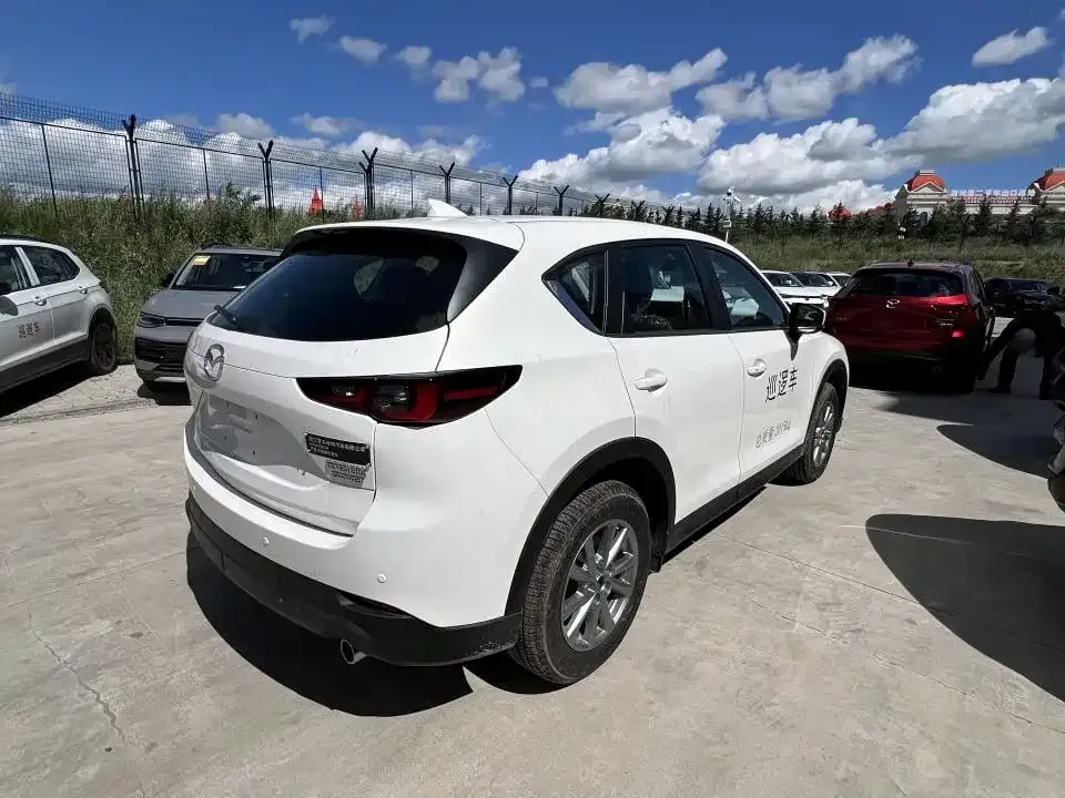 Mazda CX-5 2.0L Automatic 2WD Smart Style 2025 — фото 4
